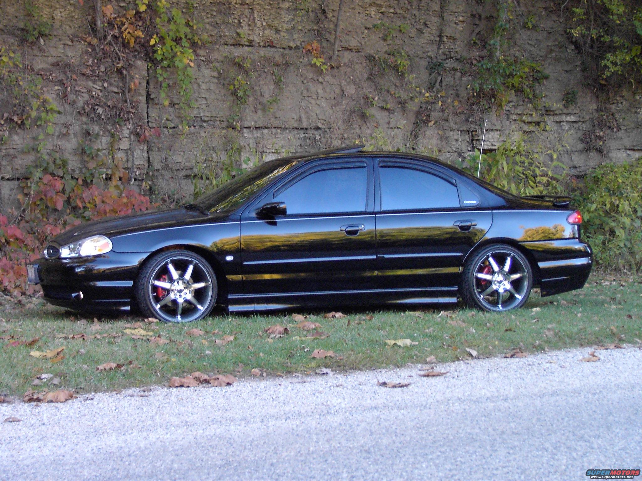 1998 Ford Contour photo