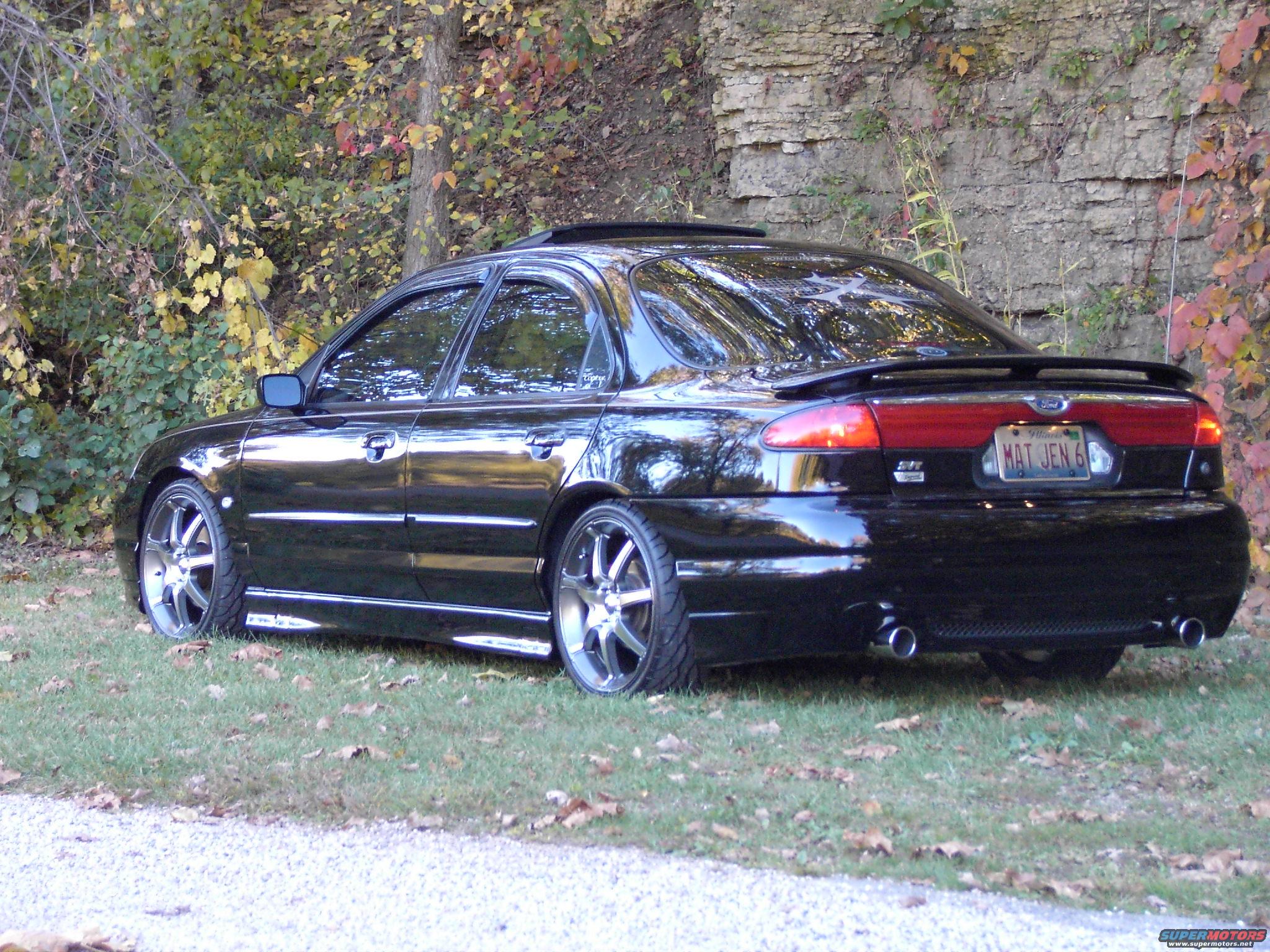 1998 Ford Contour photo