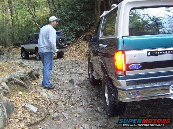 t647.jpg Talking to Jon