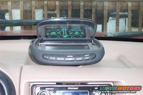 Digital pitch&roll sensor with built in altimeter.