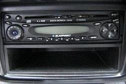 1995 Nissan Pathfinder photo
