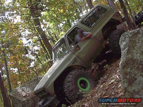 im000319.jpg Ryan's Blazer on the hill.