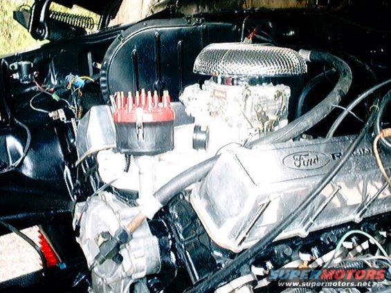 Ford Racing engine with chrome air cleaner and red distributor cap