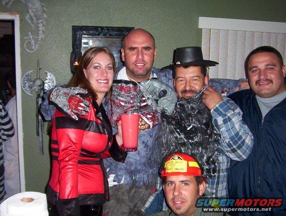Laura, Joey, Tito, Martin, I forgot the guys name at the bottom... sorry dude!