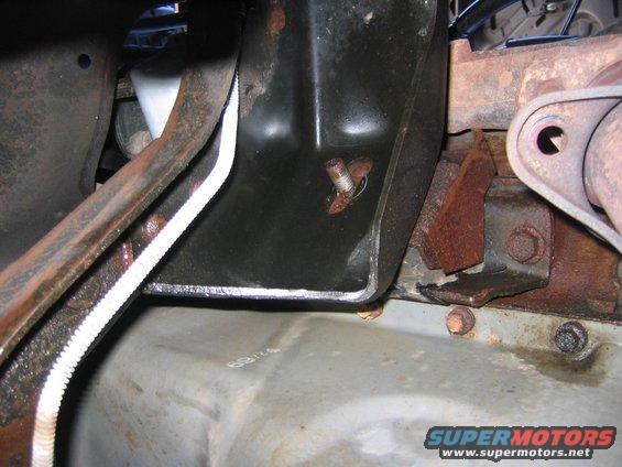 img_1169.jpg Then I unbolted the motor mounts from below, that was easy as pie.