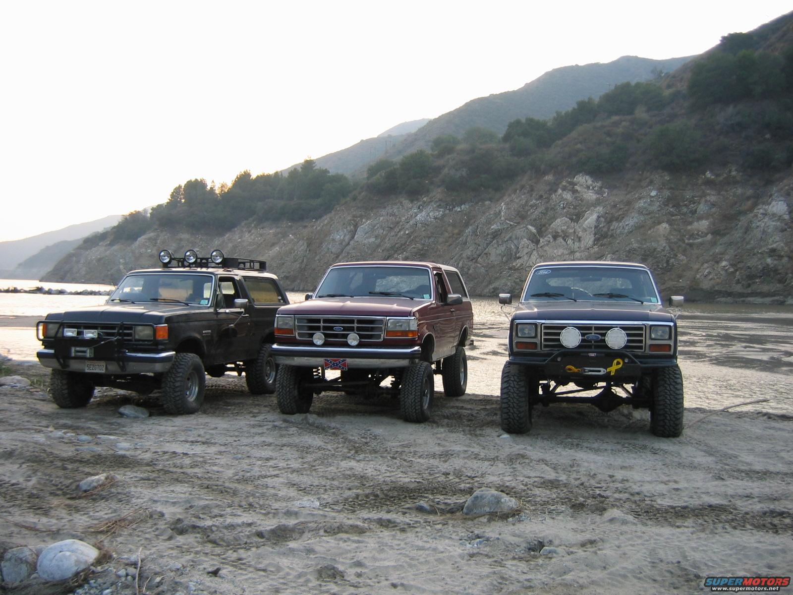 1992 Ford Bronco photo