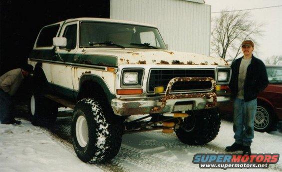bronco1.jpg 