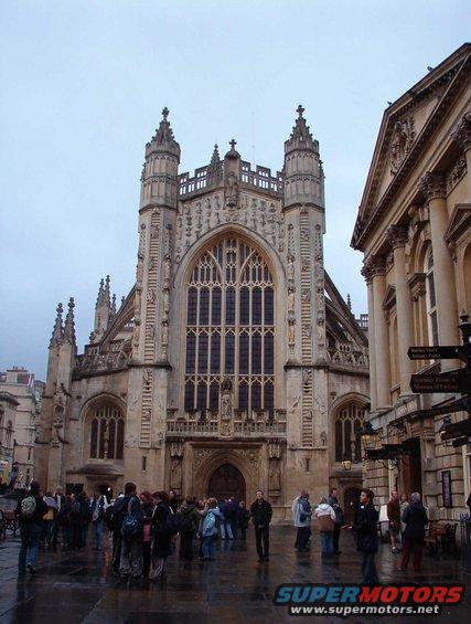 29-bath-abbey.jpg Bath abbey, with the angels climbing ladders on each side, inspired by a dream.