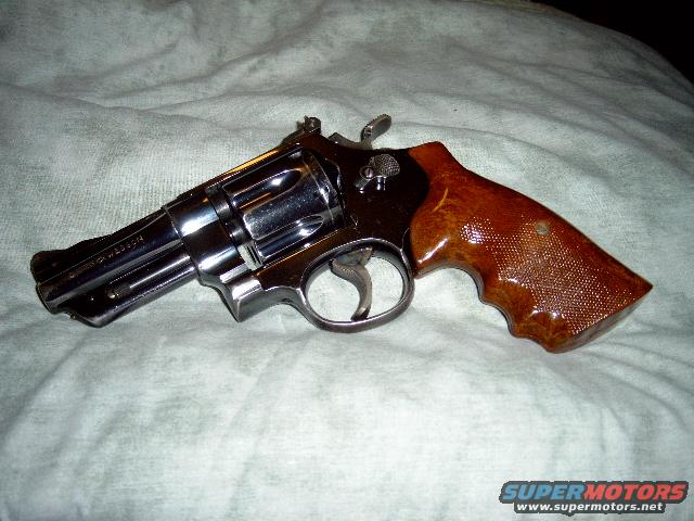 1999 Ford Crown Victoria photo