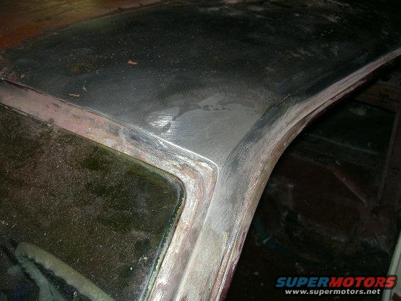 pict0276.jpg New corner. Was all rustholed out before this was reconstructed. Awesome job! Thanks to JM Autoworks!