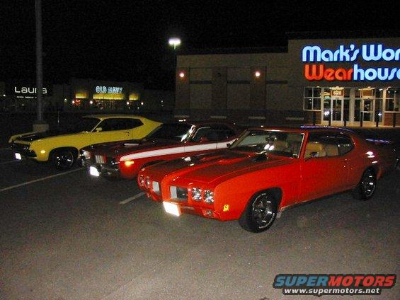 img_2437.jpg My Bro (GTO), Friend (Cuda) & Me (Torino)