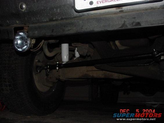 broncosteering03.jpg tie rods and such :)