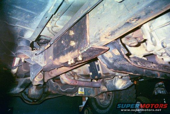 Driver radius arm/ tranny mount