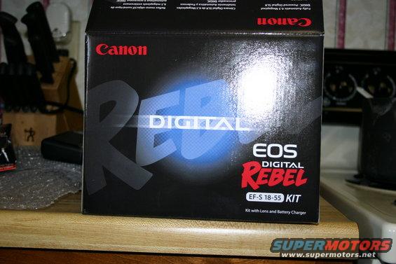 Canon EOS Digital Rebel camera box with EF-S 18-55 kit