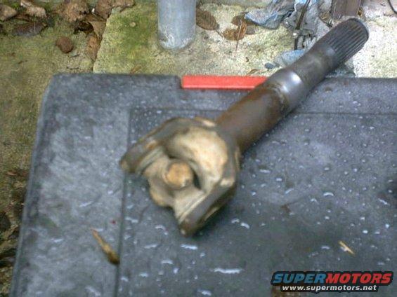dec13211.jpg D44 TTB front shaft