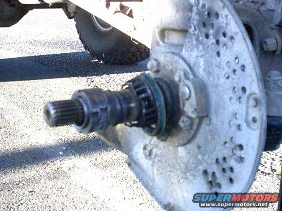 dec20644.jpg Bearings seized up and toasted the spindle