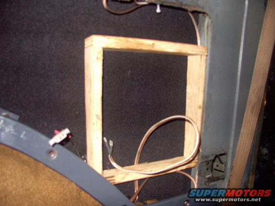 img_0098.jpg Almost forgot the 14 gauge speaker wire.