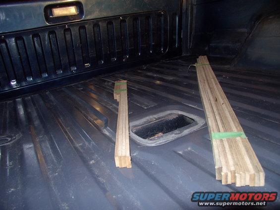 img_0139.jpg These are 1/4" masonite strips I sliced up into 1" strips to replace the rotted carboard/waferboard stuff that Ford had laid down 20 years ago.