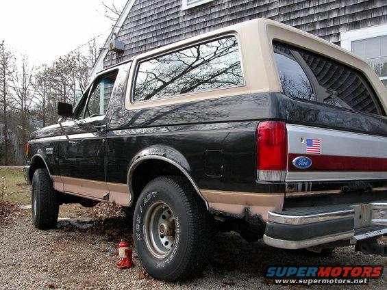 bronco(old)-003.jpg bronco days old sitting in driveway