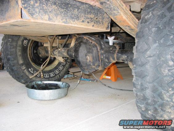 d70testfit.jpg First test fit of D70 under the Bronco