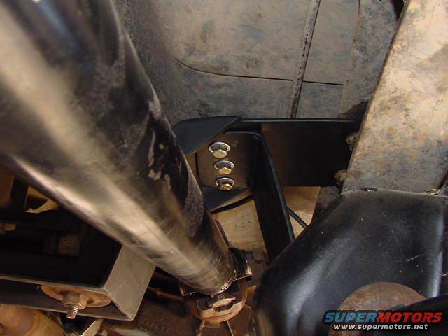 transxmember18.jpg Tunneled tranny crossmember