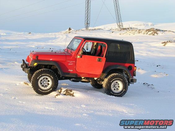 pb270080.jpg Middle of NoWhere