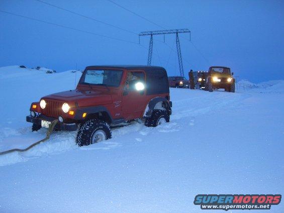 snow.jpg 27Nov, 2001 Jeep TJ