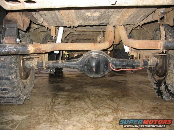 img_0037.jpg Ford 9" rear, detroit locker, 4.56 gears.  You can also see the 2.5" exhaust and dual flowmasters.