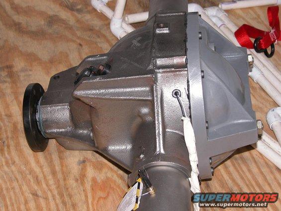 Side of Center section with Eaton ELocker Installed and the Mac Diff Cover.