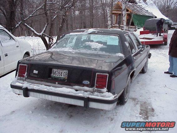 mvc271f.jpg Getting the trailer ready for this car.