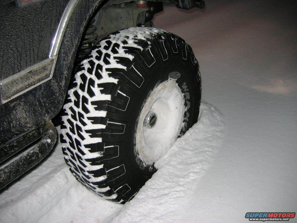 snow wheeling