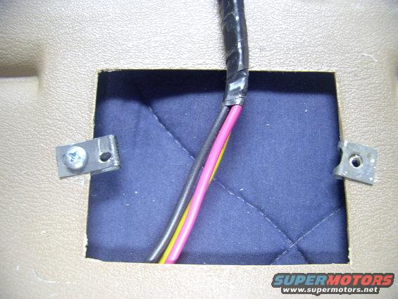 img_0032.jpg After marking the clip, through light fixture's mounting hole, I drilled a hole in the screw clip. Man those things are difficult to drill through ! Must be hardened steel ! Try to drill straighter than I did, not that it matters, no one will see it.