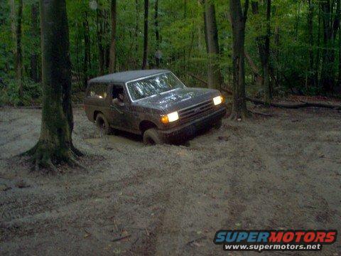 mounds03.jpg second mudhole of the day...and yes I got stuck...this was a mild stuck compared to later in the day...though I won't discuss what pulled me out...