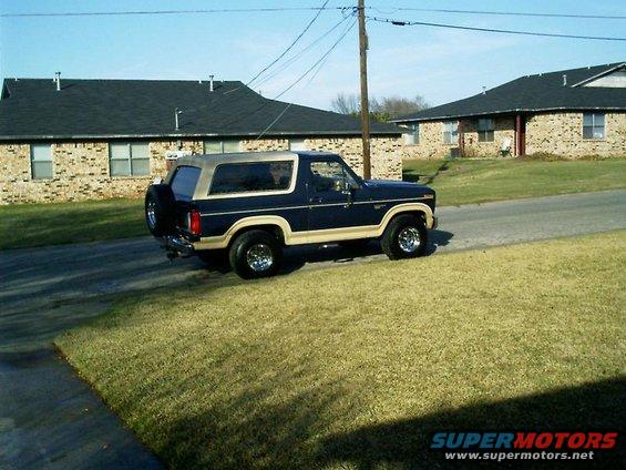 bronco-1.jpg 