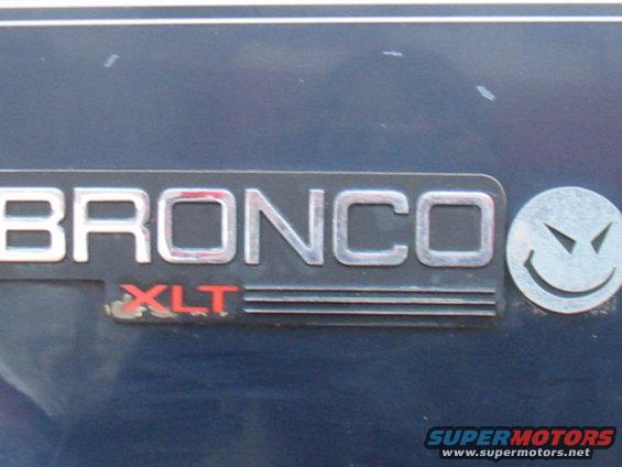 Bronco XLT logo w/ mean face