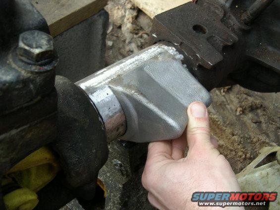 Wedge on axle tube.  The guy at Duff said I would have to grind these to fit, but they are the exact radius of the D60 tube.