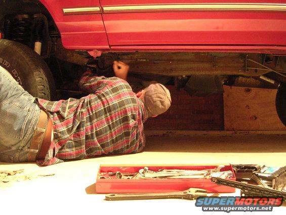 dscn0734.jpg I love workin on my truck...