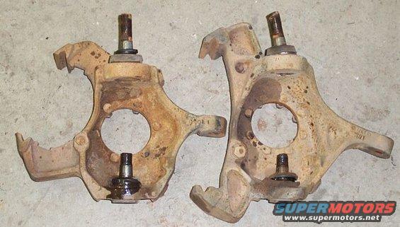 ttb8lug-001.jpg The knuckles won't swap because ball joint spacing is different by approx 1/2".  Note 8 lug knuckle uses 8 spindle studs; 5 lug knuckle uses 6 spindle studs