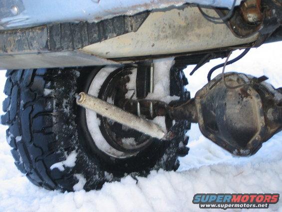 img_2196.jpg Curtis's broken shock
