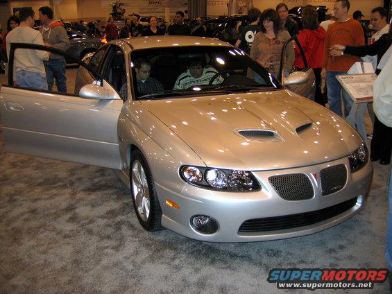 img_0344.jpg 2005 Pontiac GTO