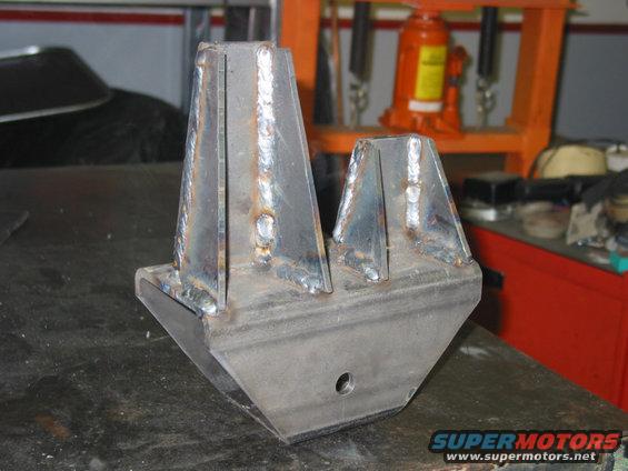 weldedhanger.jpg All the parts welded up. And yes, my welding sucks.