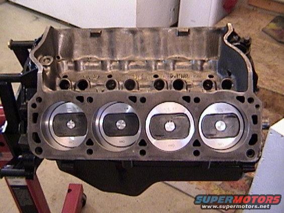 dsc00030.jpg Assembled short block