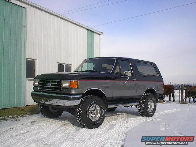 1989 Ford Bronco photo