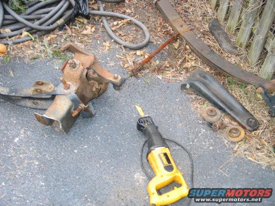 halfttb2.jpg something's missing here