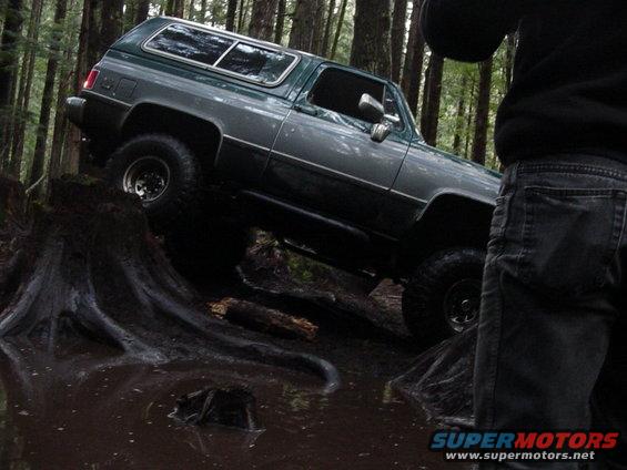 index-lookout-021.jpg boy does he drive that thing well