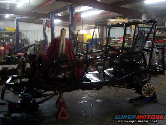 100_0083.jpg Frame painted