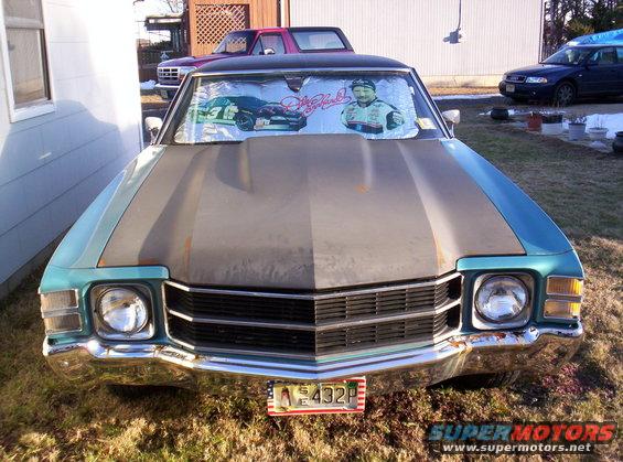1971 Chevrolet Chevelle front view with Dale Earnhardt sunshade