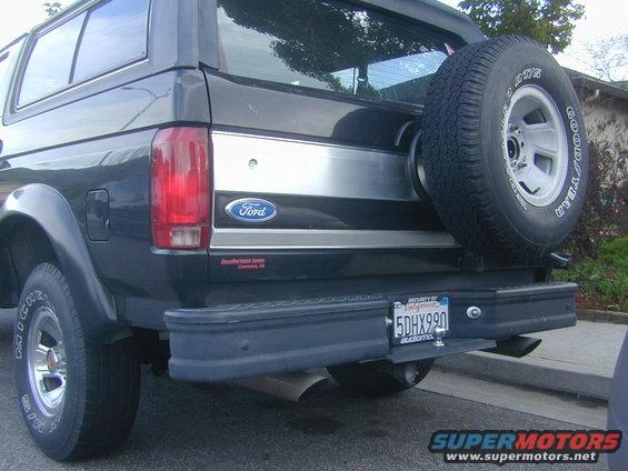 you can see the flows, fender flares, and the sliding rear  window (all custom installed by the previous owner)  I took the rear tire carrier, it had a small dent near the reciever end and the mounts for the swing arm on the rear panle were causing some wear. 