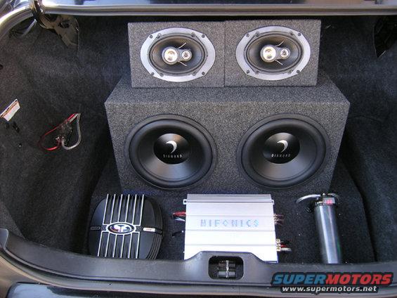 2 12" Diamond Audio, Hifonics 1000x1 @ 1ohm, Rockford 1 Farad custom painted cap, Rockford Fosgate 50x2 for rears, custom box and amp rack