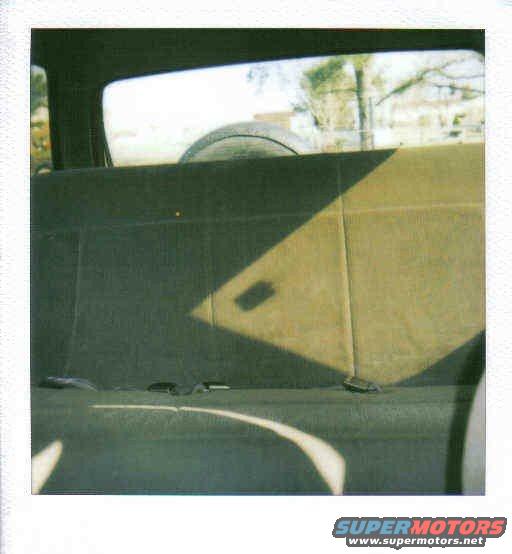 95-back-seat.jpg 